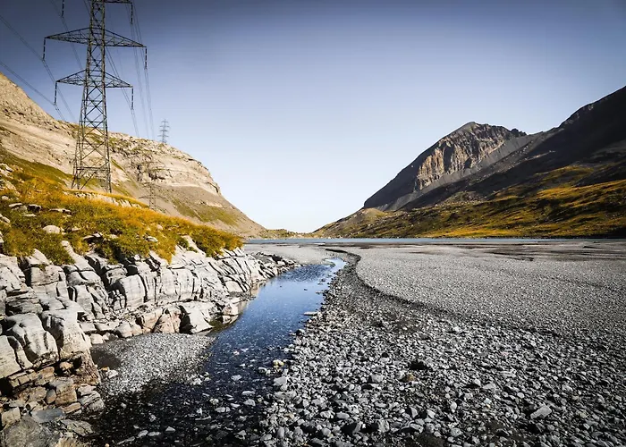 Valere C 211 * لوكباد